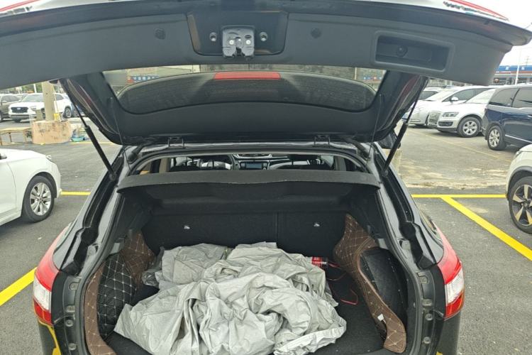 Used Nissan Qashqai 2017 2.0L CVT Elite Edition China V Standard Trunk