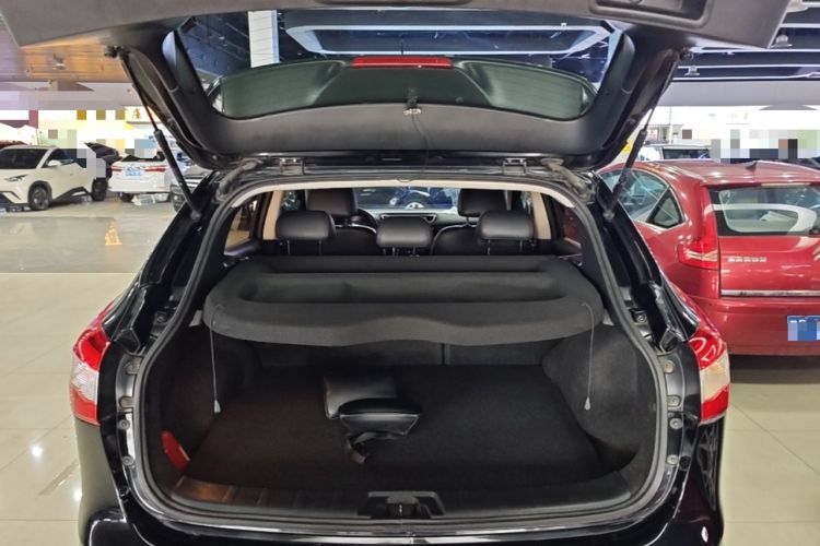 Used Nissan Qashqai 2017 2.0L CVT Smart Enjoyment Version China V Standard Trunk