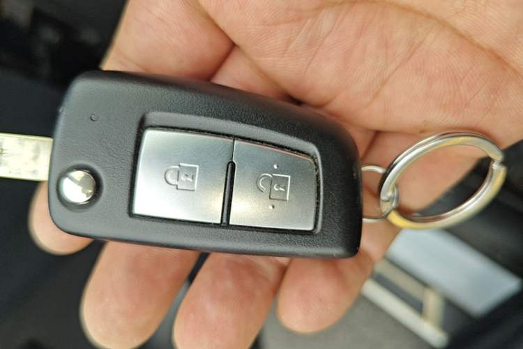 Used Nissan Qashqai 2017 2.0L CVT Elite Edition China V Standard Vehicle Key