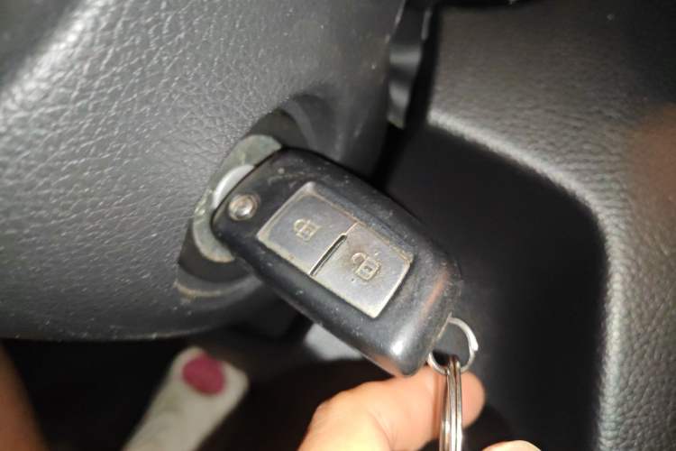 Used Nissan Qashqai 2017 2.0L CVT Smart Enjoyment Version China V Standard Vehicle Key