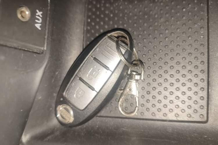 Used Nissan Qashqai 2017 2.0L CVT Luxury Edition China V Standard Vehicle Key