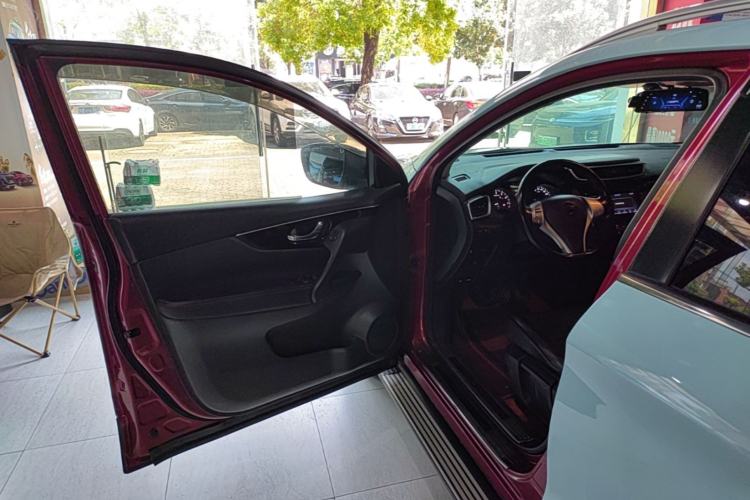 Used Nissan Qashqai 2017 2.0L CVT Smart Enjoyment Version China V Standard Driver Seat