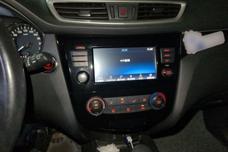 Used Nissan Qashqai 2017 2.0L CVT Luxury Edition China V Standard Audio And AC Panel