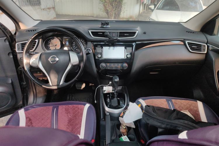 Used Nissan Qashqai 2017 2.0L CVT Luxury Edition China V Standard Center Console