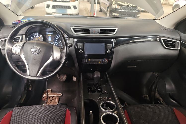 Used Nissan Qashqai 2017 2.0L CVT Smart Enjoyment Version China V Standard Center Console