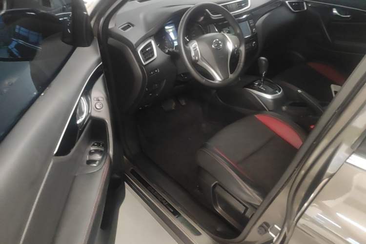 Used Nissan Qashqai 2017 2.0L CVT Smart Enjoyment Version China VI Standard Driver Seat