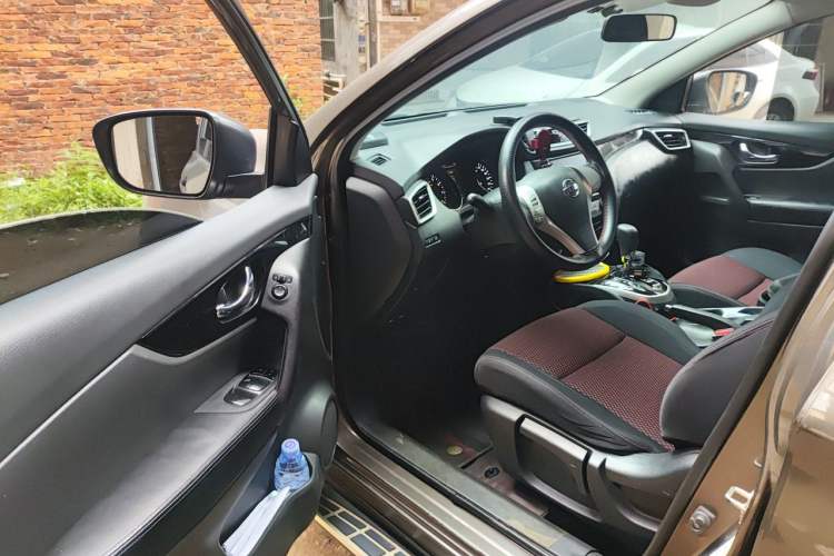 Used Nissan Qashqai 2017 2.0L CVT Elite Edition China V Standard Driver Seat