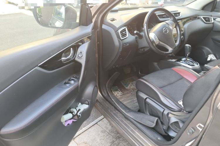 Used Nissan Qashqai 2017 2.0L CVT Luxury Edition China VI Standard Driver Seat