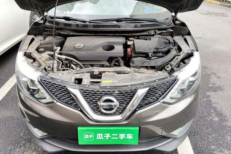 Used Nissan Qashqai 2017 2.0L CVT Smart Enjoyment Version China V Standard Engine Bay