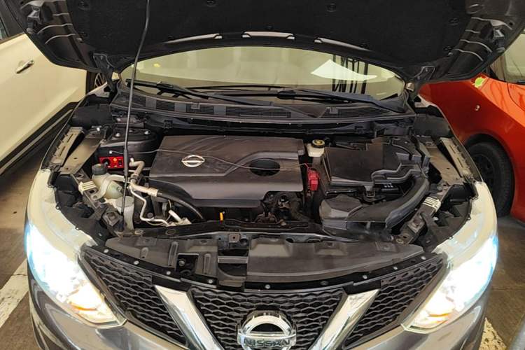 Used Nissan Qashqai 2017 2.0L CVT Luxury Edition China V Standard Engine Bay