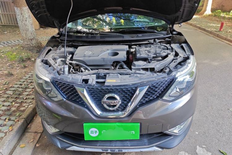Used Nissan Qashqai 2017 2.0L CVT Smart Enjoyment Version China V Standard Engine Bay