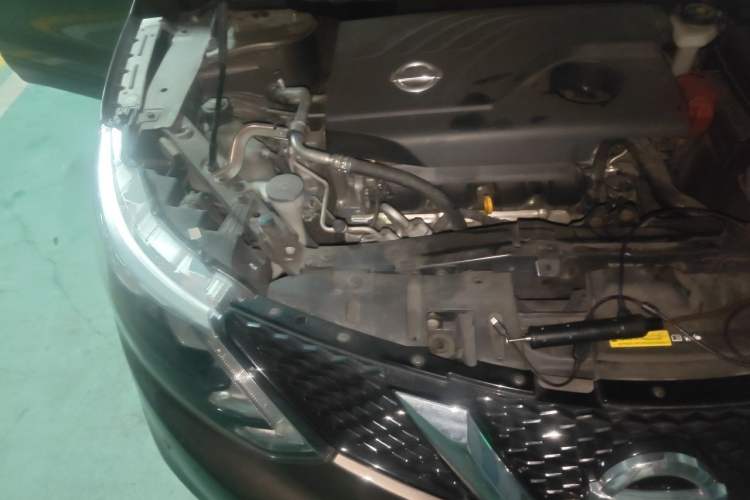 Used Nissan Qashqai 2017 2.0L CVT Smart Enjoyment Version China V Standard Engine Bay Right