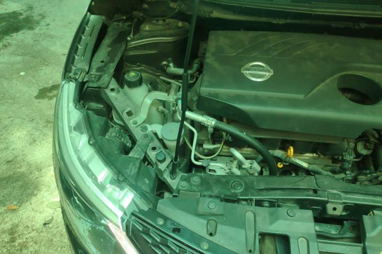 Used Nissan Qashqai 2017 2.0L CVT Elite Edition China V Standard Engine Bay Right