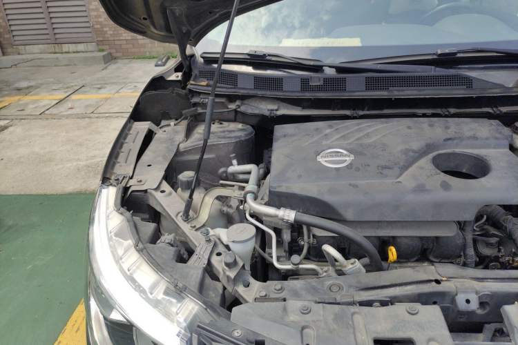 Used Nissan Qashqai 2017 2.0L CVT Smart Enjoyment Version China V Standard Engine Bay Right