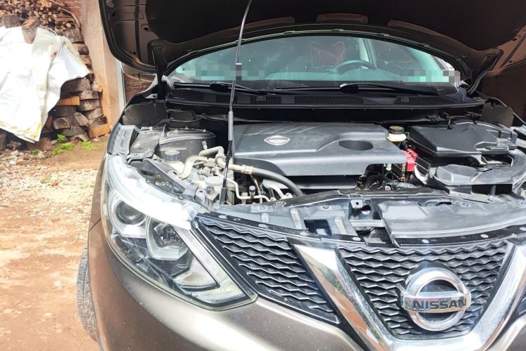 Used Nissan Qashqai 2017 2.0L CVT Elite Edition China V Standard Engine Bay Right