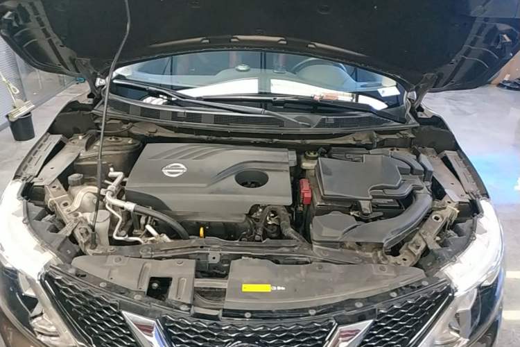 Used Nissan Qashqai 2017 2.0L CVT Luxury Edition China V Standard Engine Bay