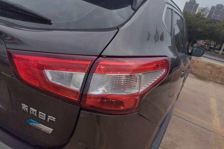 Used Nissan Qashqai 2017 2.0L CVT Elite Edition China V Standard Exterior 1