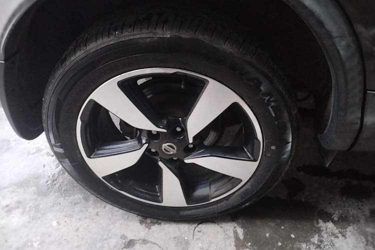 Used Nissan Qashqai 2017 2.0L CVT Smart Enjoyment Version China V Standard Exterior 5