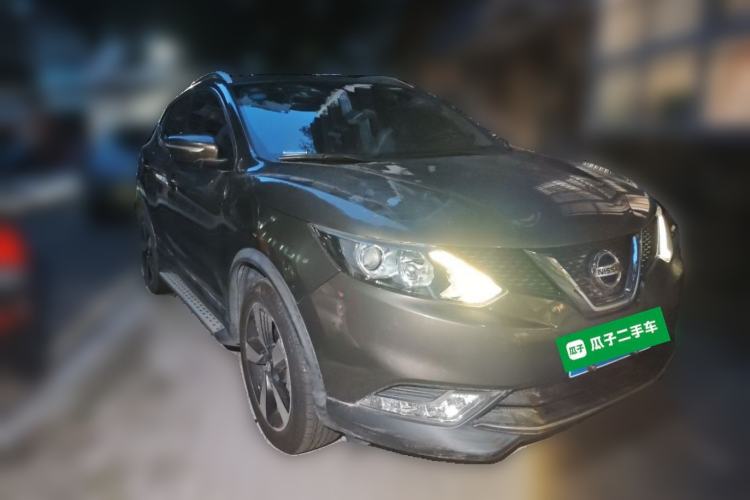 Used Nissan Qashqai 2017 2.0L CVT Smart Enjoyment Version China V Standard Front Right 45 Deg