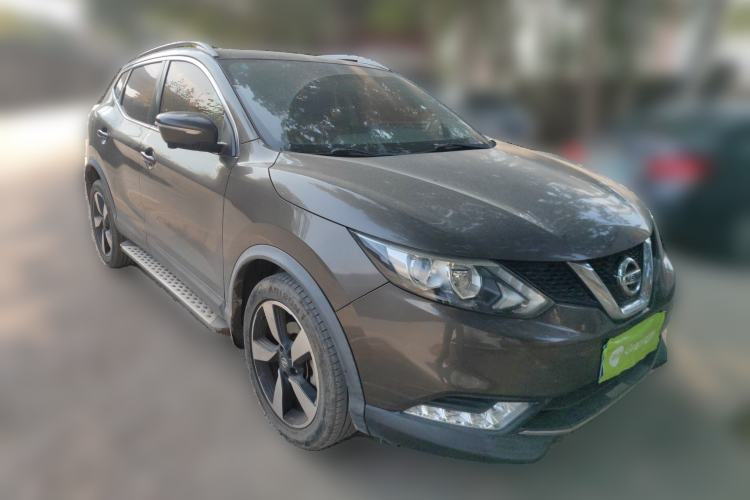 Used Nissan Qashqai 2017 2.0L CVT Luxury Edition China V Standard Front Right 45 Deg