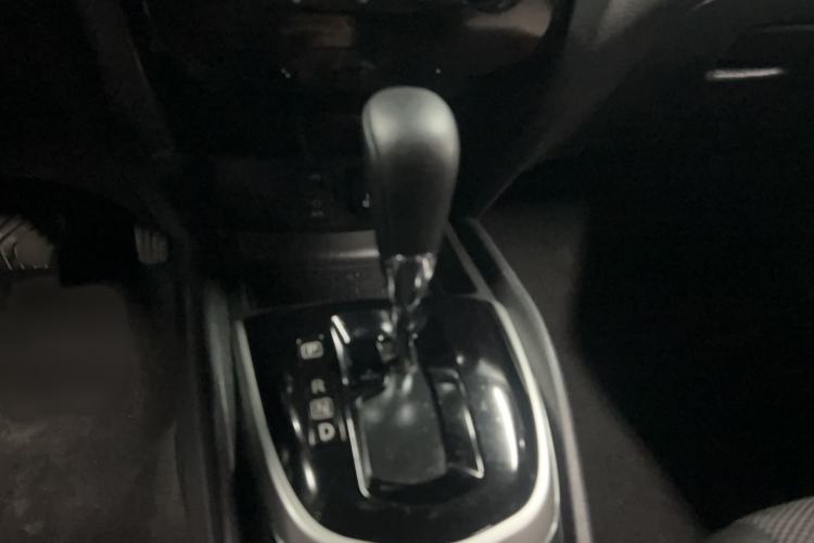 Used Nissan Qashqai 2017 2.0L CVT Smart Enjoyment Version China V Standard Gear Lever