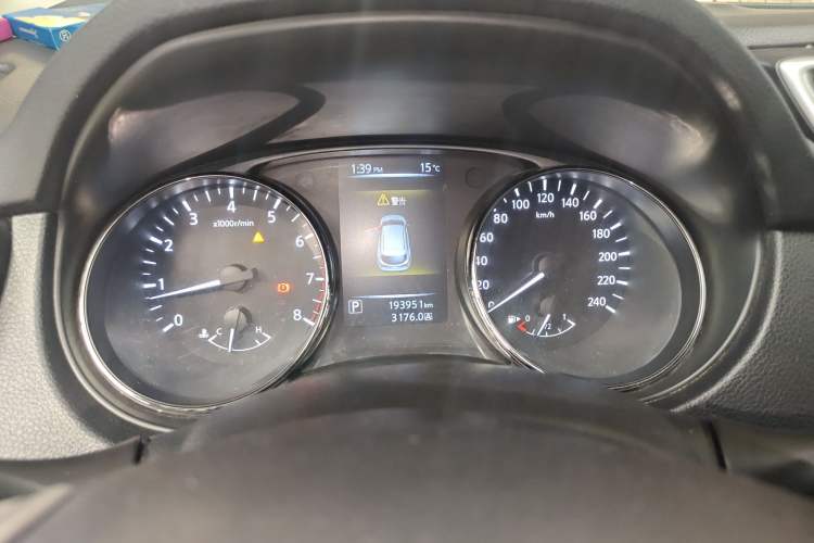 Used Nissan Qashqai 2017 2.0L CVT Smart Enjoyment Version China V Standard Instrument Cluster