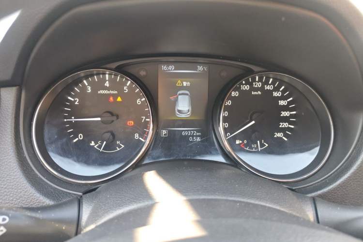 Used Nissan Qashqai 2017 2.0L CVT Elite Edition China V Standard Instrument Cluster