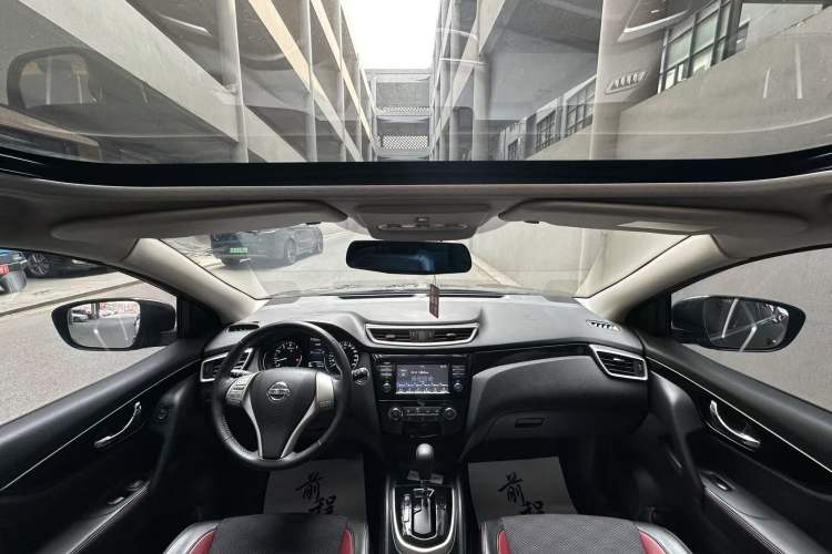 Used Nissan Qashqai 2017 2.0L CVT Luxury Edition China V Standard Interior 4