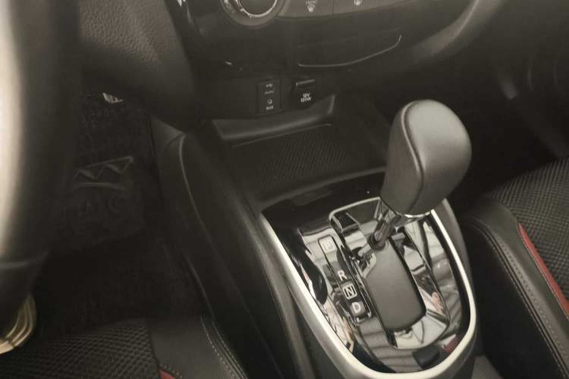 Used Nissan Qashqai 2017 2.0L CVT Luxury Edition China VI Standard Interior 5