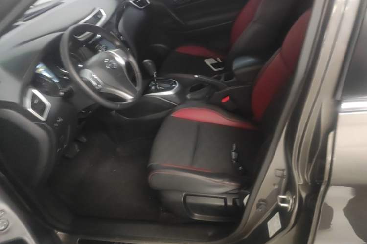 Used Nissan Qashqai 2017 2.0L CVT Smart Enjoyment Version China VI Standard Left Front Seat