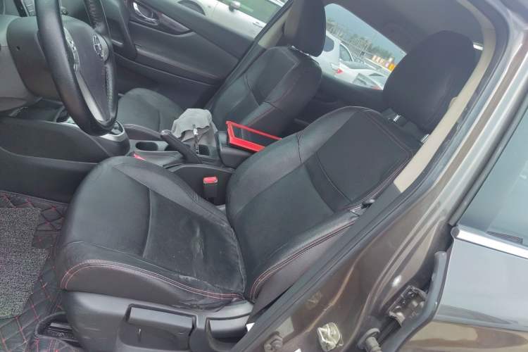 Used Nissan Qashqai 2017 2.0L CVT Elite Edition China V Standard Left Front Seat