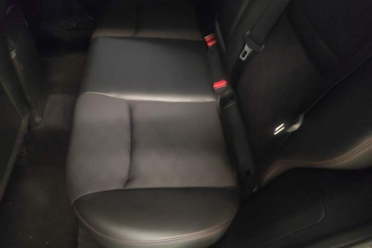 Used Nissan Qashqai 2017 2.0L CVT Smart Enjoyment Version China VI Standard Left Rear Seat