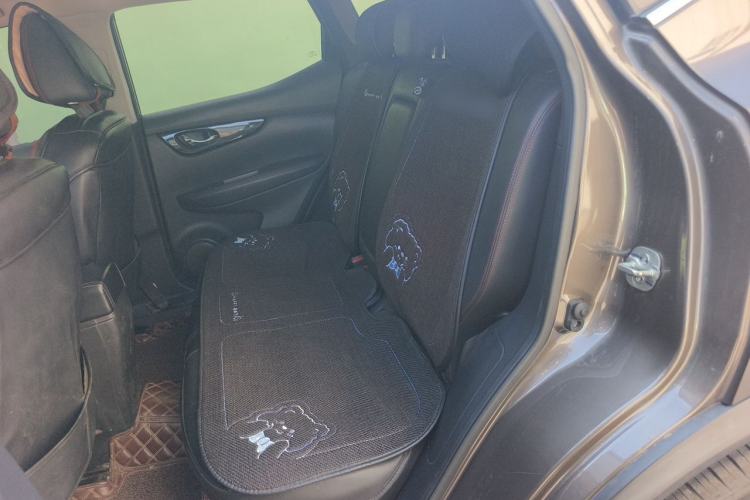 Used Nissan Qashqai 2017 2.0L CVT Luxury Edition China V Standard Left Rear Seat