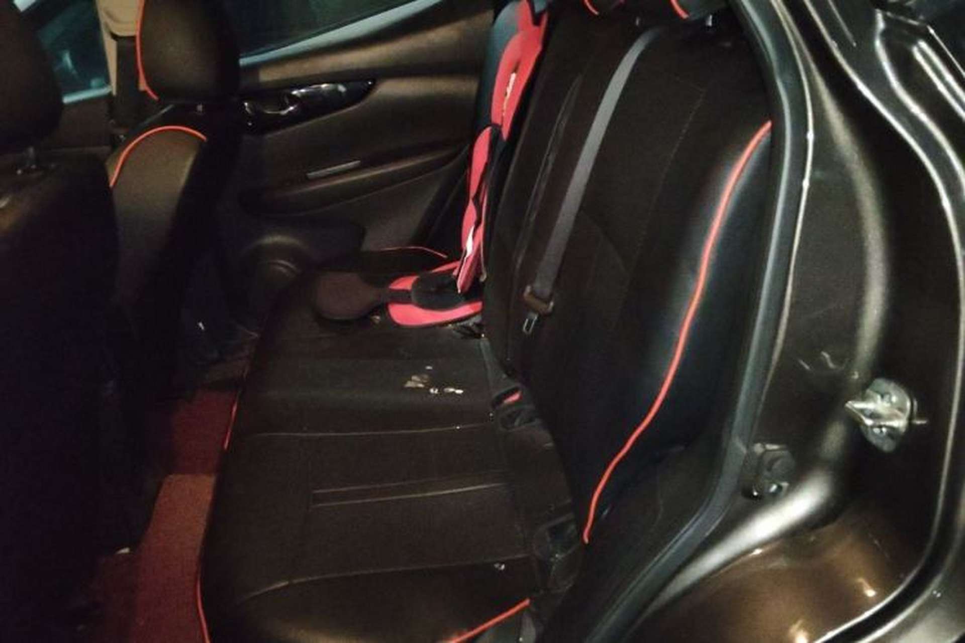 Used Nissan Qashqai 2017 2.0L CVT Luxury Edition China VI Standard Left Rear Seat
