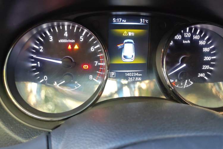 Used Nissan Qashqai 2017 2.0L CVT Smart Enjoyment Version China V Standard Odometer Close Up