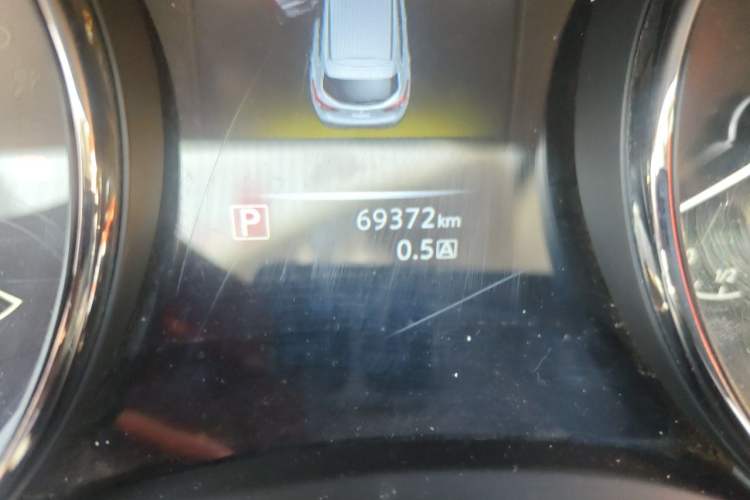Used Nissan Qashqai 2017 2.0L CVT Elite Edition China V Standard Odometer Close Up