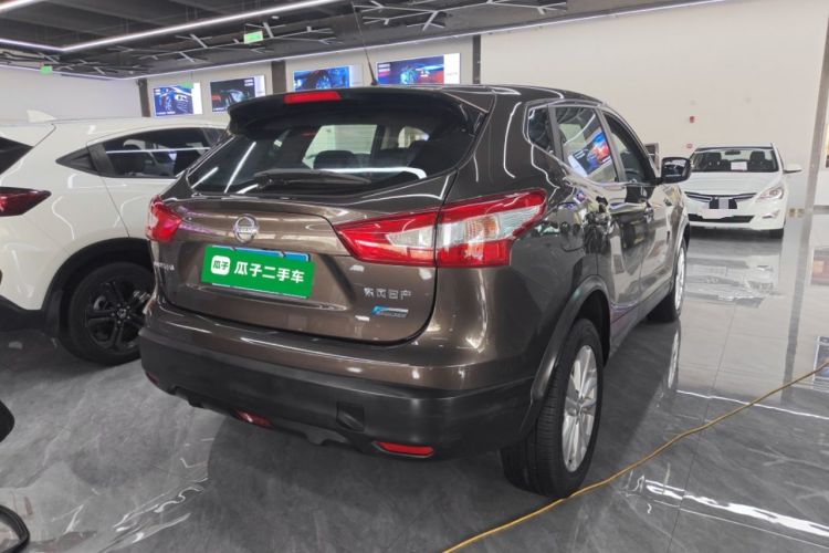 Used Nissan Qashqai 2017 2.0L CVT Elite Edition China V Standard Rear Right 45 Deg