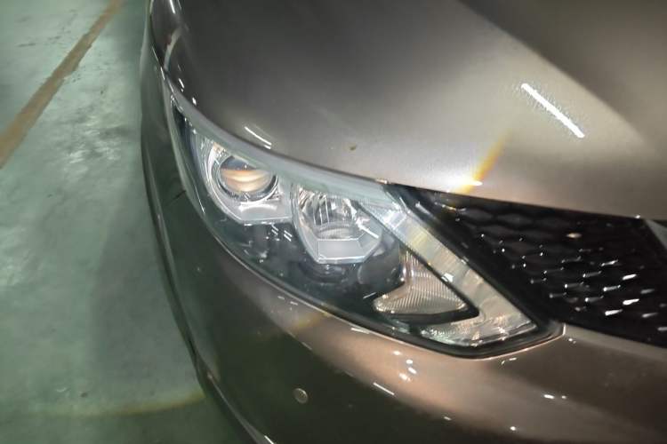 Used Nissan Qashqai 2017 2.0L CVT Smart Enjoyment Version China V Standard Right Front Headlight