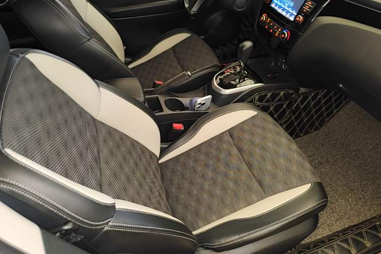 Used Nissan Qashqai 2017 2.0L CVT Luxury Edition China V Standard Right Front Seat