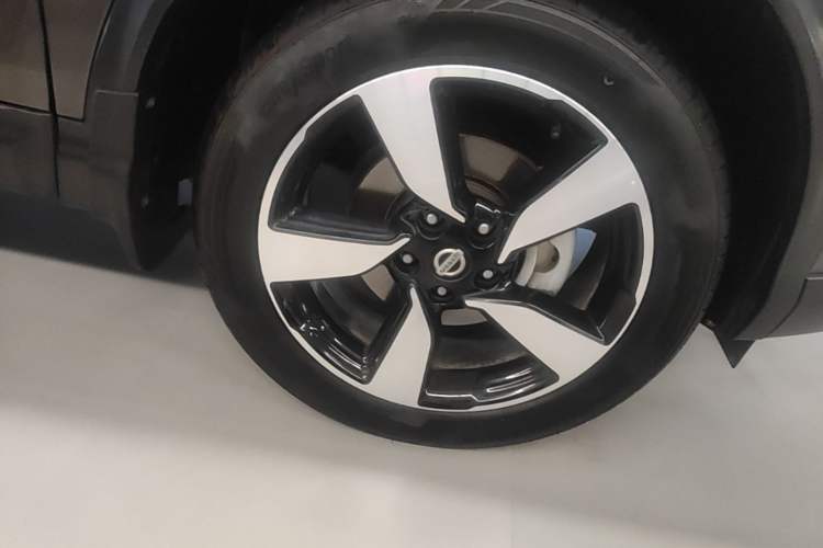 Used Nissan Qashqai 2017 2.0L CVT Smart Enjoyment Version China VI Standard Right Front Wheel Hub