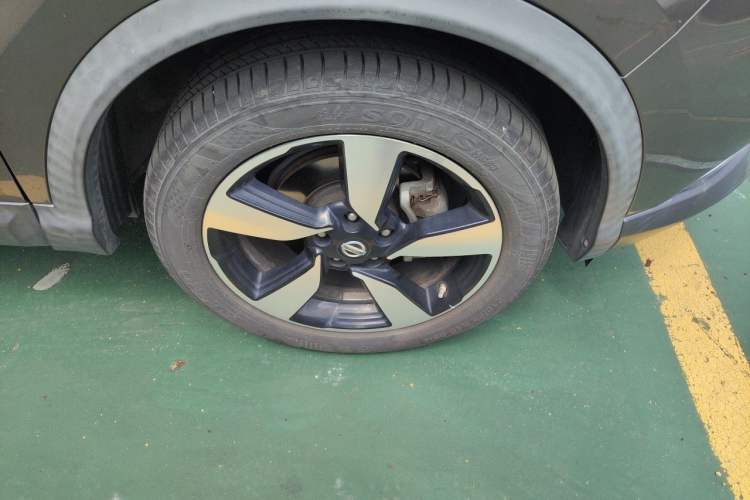 Used Nissan Qashqai 2017 2.0L CVT Smart Enjoyment Version China V Standard Right Front Wheel Hub