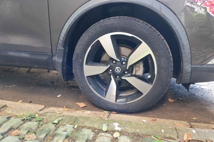 Used Nissan Qashqai 2017 2.0L CVT Smart Enjoyment Version China V Standard Right Front Wheel Hub