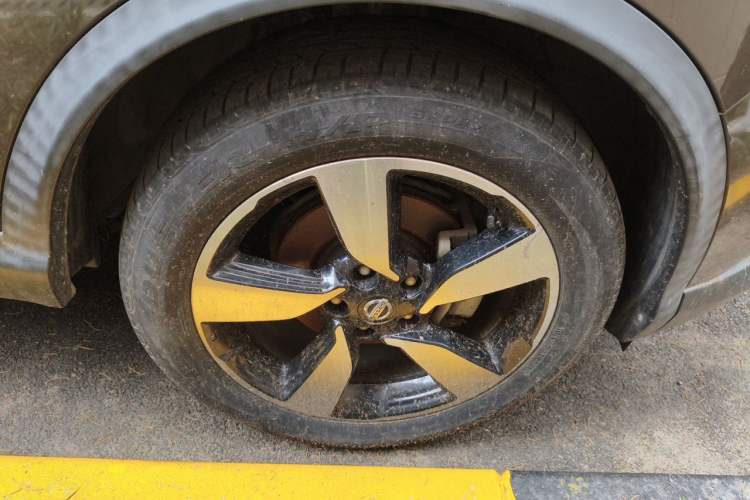 Used Nissan Qashqai 2017 2.0L CVT Luxury Edition China V Standard Right Front Wheel Hub