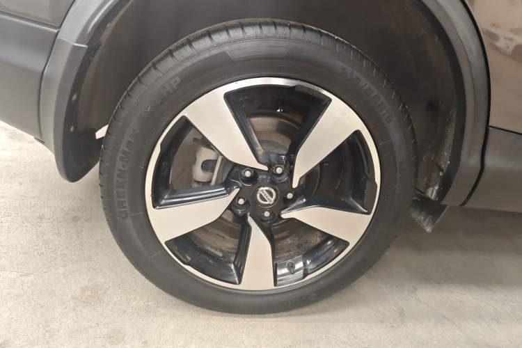 Used Nissan Qashqai 2017 2.0L CVT Smart Enjoyment Version China V Standard Right Rear Wheel Hub