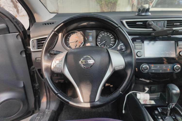 Used Nissan Qashqai 2017 2.0L CVT Luxury Edition China V Standard Steering Wheel
