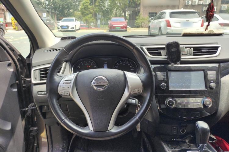 Used Nissan Qashqai 2017 2.0L CVT Smart Enjoyment Version China V Standard Steering Wheel