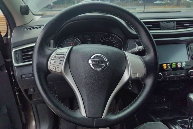 Used Nissan Qashqai 2017 2.0L CVT Elite Edition China V Standard Steering Wheel