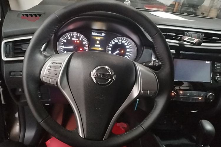 Used Nissan Qashqai 2017 2.0L CVT Smart Enjoyment Version China V Standard Steering Wheel