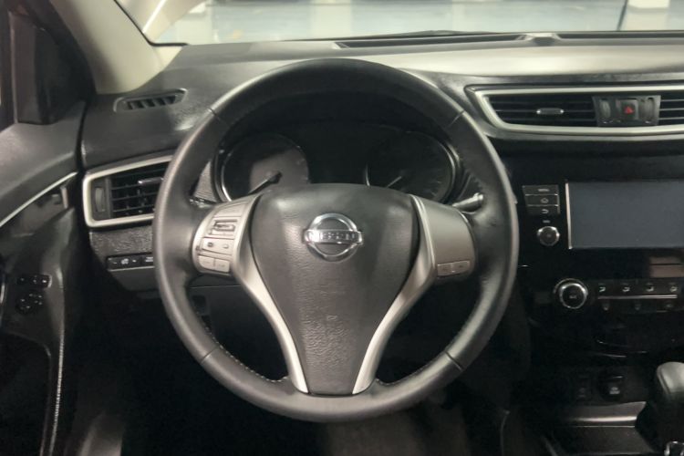 Used Nissan Qashqai 2017 2.0L CVT Smart Enjoyment Version China V Standard Steering Wheel