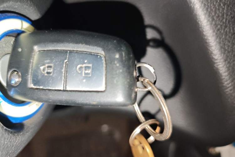 Used Nissan Qashqai 2017 2.0L CVT Smart Enjoyment Version China V Standard Vehicle Key